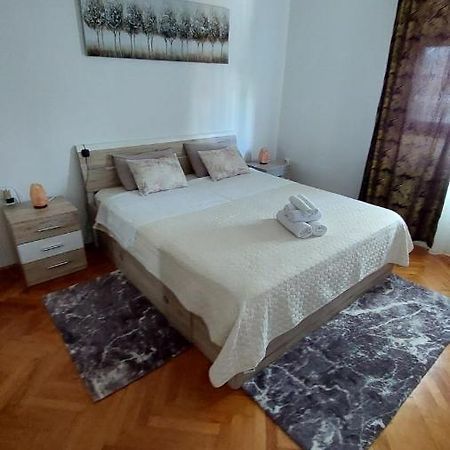 New Studio Apartman Emda U Centru Splita Dış mekan fotoğraf