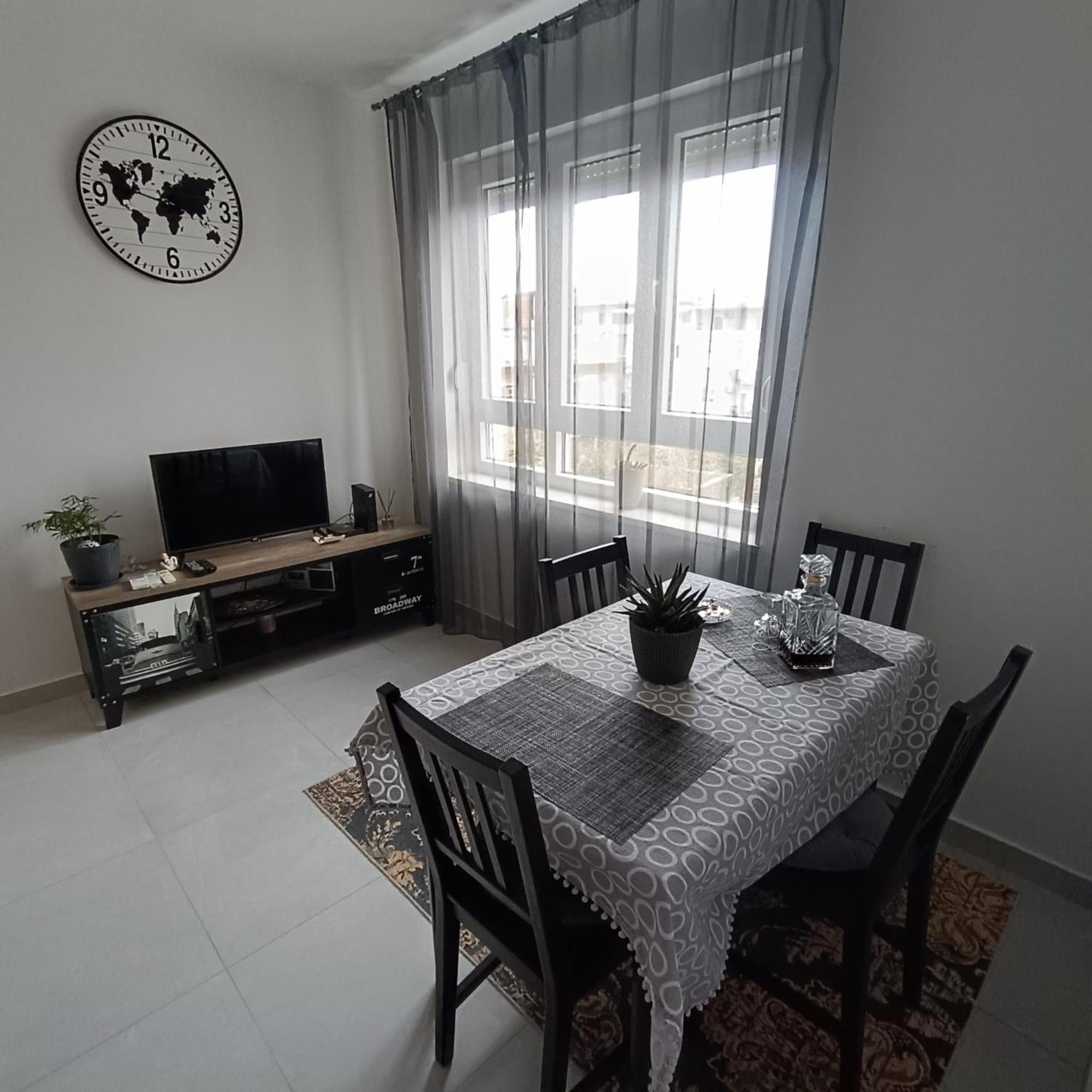 New Studio Apartman Emda U Centru Splita Dış mekan fotoğraf